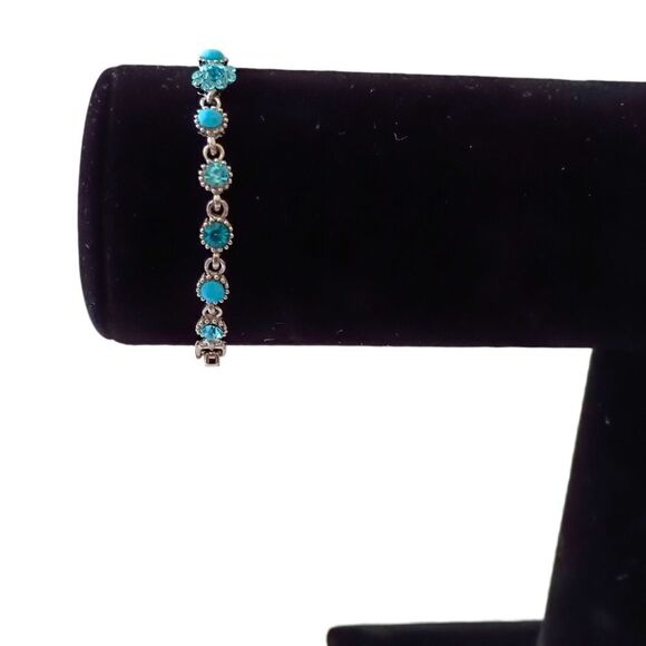 Aqua Blue Rhinestone Link Bracelet Faux Turquoise Silver Tone Coastal Beachy - Picture 7 of 16